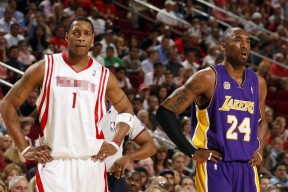 爱游戏体育-历史瞬间：大逆转永久留在季后赛记忆中！，nba大逆转